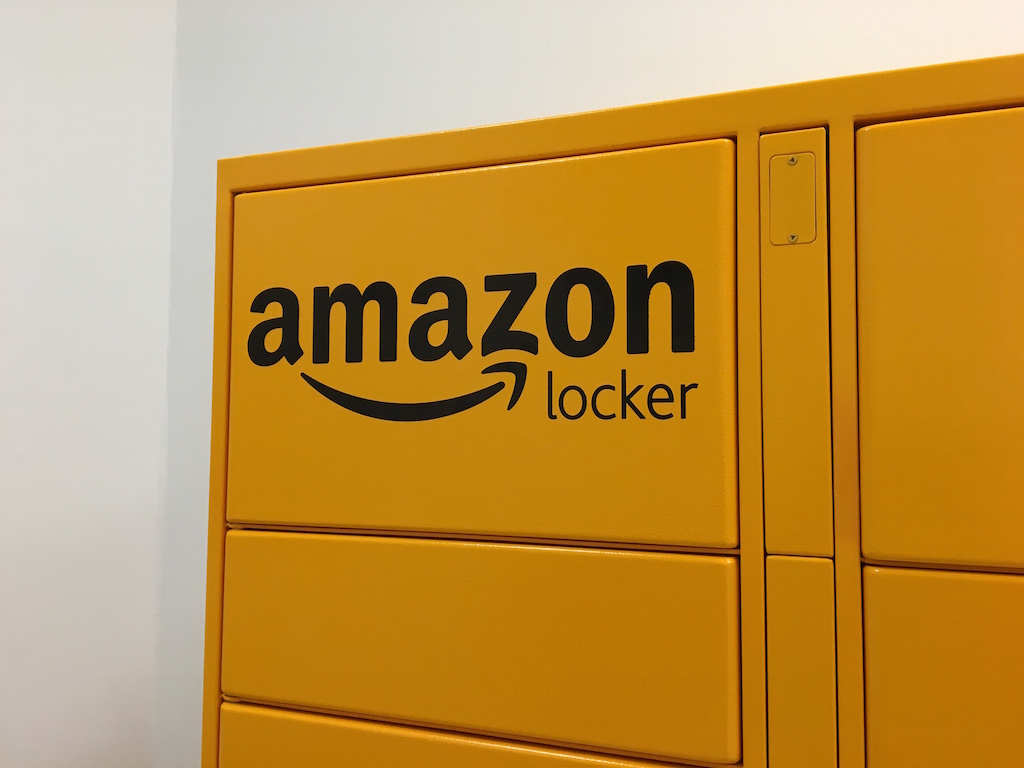 Amazon Locker All this